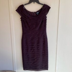 EUC Adrianna Papell Maroon Bodycon Midi Dress Size 6